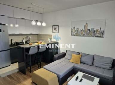 Jednosoban stan, Beograd - Blok 65 | Izdavanje · 35m² · 650€