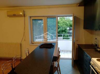 Kuća, Beograd - Filmski Grad | Izdavanje · 180m² · 1.200€