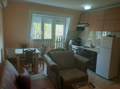 Garsonjera, Niš - Palilula | Izdavanje · 34m² · 300€