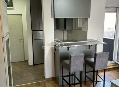 Jednoiposoban stan, Beograd - Mirijevo | Prodaja · 37m² · 159.000€