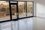Poslovni prostor / Lokal, Beograd - Karaburma | Izdavanje · 44m² · 500€