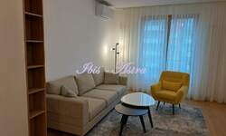 Dvosoban stan, Beograd - Vukov spomenik | Izdavanje · 58m² · 1.200€