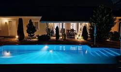 Kuća, Bački Petrovac | Prodaja · 277m² · 390.000€