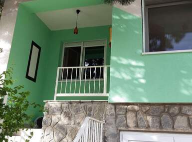 Kuća, Sremska Kamenica | Prodaja · 250m² · 240.000€