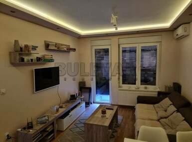 Jednoiposoban stan, Kragujevac - Centar | Izdavanje · 44m² · 450€