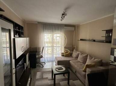 Garsonjera, Novi Sad | Izdavanje · 29m² · 250€