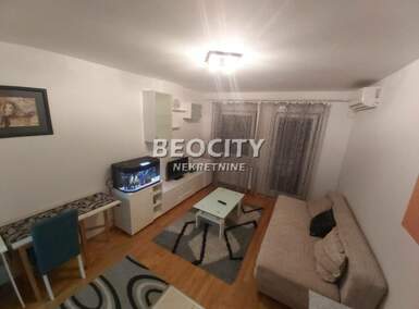 Jednosoban stan, Novi Sad - Centar | Izdavanje · 26m² · 250€