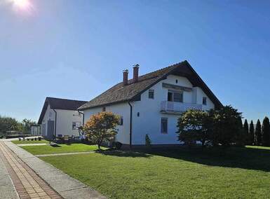 Kuća, Loznica - Donje Nedeljice | Prodaja · 200m² · 150.000€