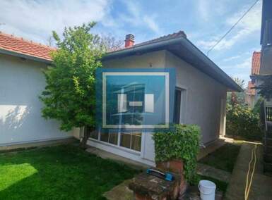 Kuća, Paraćin | Izdavanje · 60m² · 150€