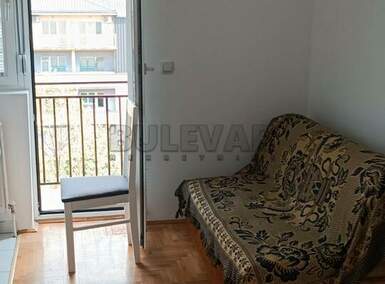 Jednosoban stan, Kragujevac - Centar | Izdavanje · 28m² · 350€