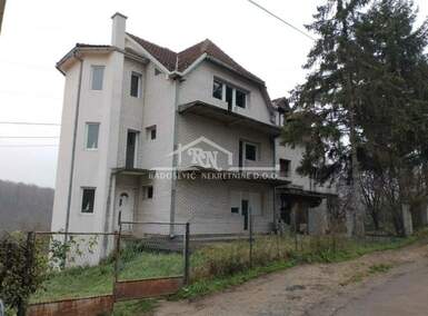 Kuća, Beograd - Sremčica | Prodaja · 411m² · 180.000€