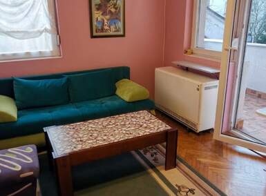 Jednoiposoban stan, Beograd - Šumice | Izdavanje · 40m² · 499€