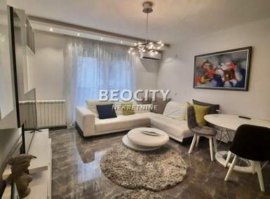 Trosoban stan, Beograd - Vračar (centar) | Izdavanje · 70m² · 1.000€