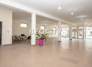 Poslovni prostor / Lokal, Beograd - Batajnica | Izdavanje · 120m² · 1.000€