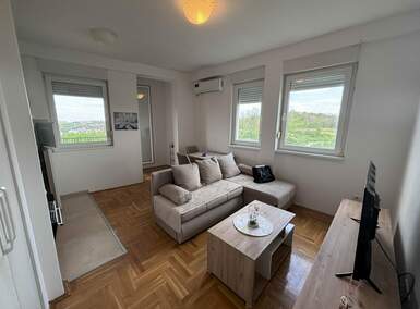 Dvoiposoban stan, Beograd - Vojvode Vlahovića | Izdavanje · 47m² · 450€