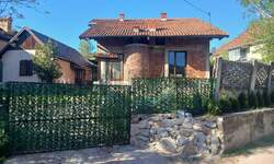 Kuća, Niš - Prosek | Prodaja · 210m² · 120.000€