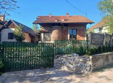 Kuća, Niš - Prosek | Prodaja · 210m² · 120.000€