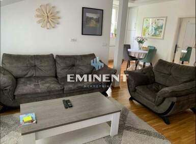 Trosoban stan, Beograd - Hram Svetog Save | Izdavanje · 80m² · 1.100€