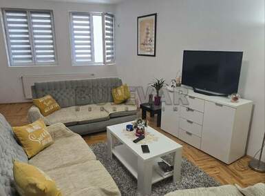 Garsonjera, Niš - Centar | Izdavanje · 30m² · 300€