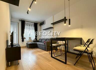 Dvosoban stan, Beograd - Vračar (centar) | Izdavanje · 37m² · 700€