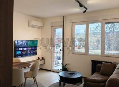 Jednoiposoban stan, Niš - Centar | Izdavanje · 39m² · 500€