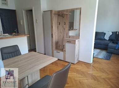Garsonjera, Novi Sad | Izdavanje · 30m² · 250€