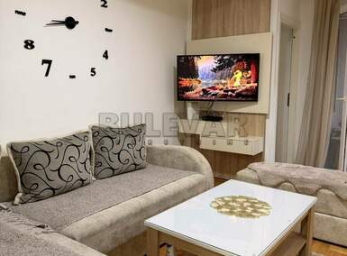 Jednoiposoban stan, Niš - Šojka | Izdavanje · 47m² · 380€