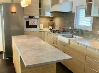 Kuća, Aranđelovac - Centar | Prodaja · 134m² · 144.200€