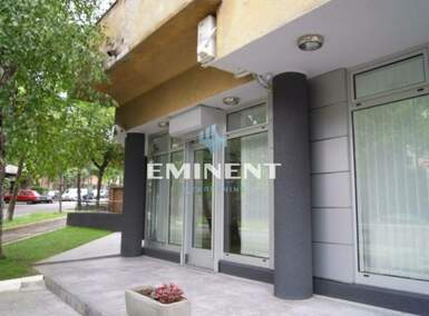 Poslovni prostor / Lokal, Beograd - Autokomanda | Izdavanje · 93m² · 2.000€