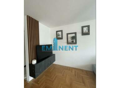 Trosoban stan, Beograd - Blok 72 | Izdavanje · 74m² · 900€