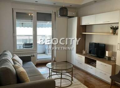 Dvosoban stan, Beograd - Vračar (centar) | Izdavanje · 37m² · 750€