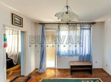 Jednoiposoban stan, Niš - Bulevar Nemanjića Zona 3 | Prodaja · 42m² · 86.600€