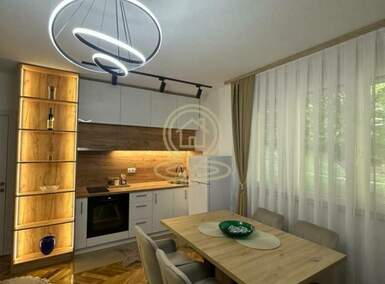 Trosoban stan, Beograd - Braće Jerković | Izdavanje · 55m² · 700€