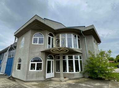 Poslovni prostor / Lokal, Šid | Izdavanje · 170m² · 1.000€