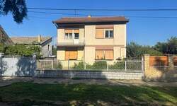 Kuća, Bački Petrovac | Prodaja · 200m² · 165.000€