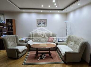 Stan, Beograd - Petlovo Brdo | Prodaja · 199m² · 232.000€