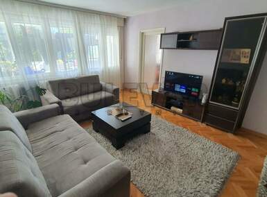 Dvoiposoban stan, Niš - Dom zdravlja | Izdavanje · 60m² · 400€
