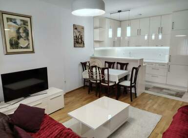 Trosoban stan, Novi Sad - Stari Majur | Izdavanje · 65m² · 570€