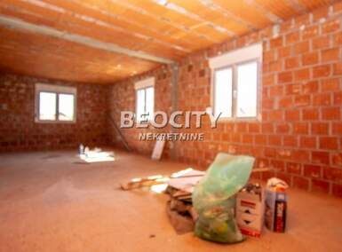 Kuća, Beograd - Ugrinovci | Prodaja · 100m² · 112.000€