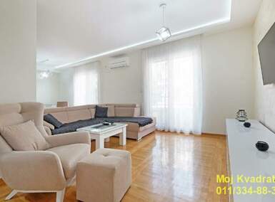 Trosoban stan, Beograd - Slavujev Venac | Izdavanje · 87m² · 1.000€