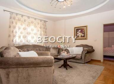 Trosoban stan, Beograd - Zemun (gornji Grad) | Prodaja · 68m² · 249.000€