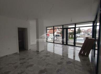 Poslovni prostor / Lokal, Beograd - Rvati | Prodaja · 32m² · 60.000€
