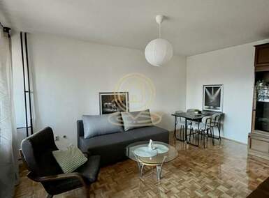 Jednoiposoban stan, Kragujevac | Izdavanje · 44m² · 270€