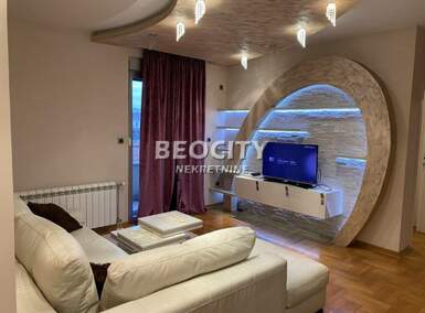 Trosoban stan, Novi Sad - Centar | Izdavanje · 78m² · 700€