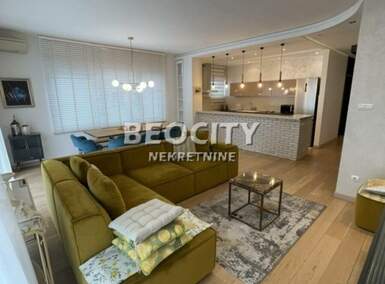 Trosoban stan, Novi Sad - Centar | Prodaja · 105m² · 435.000€