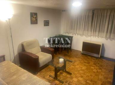 Garsonjera, Beograd - Kotež | Izdavanje · 22m² · 250€