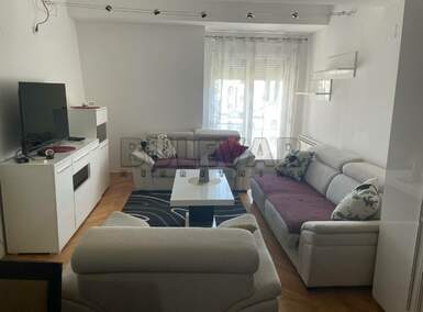 Dvoiposoban stan, Niš - Centar | Izdavanje · 55m² · 400€