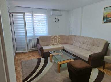 Dvosoban stan, Kragujevac | Izdavanje · 44m² · 300€