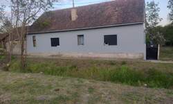 Kuća, Kikinda - Nakovo | Prodaja · 200m² · 27.000€