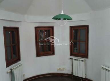 Dvoiposoban stan, Beograd - Crveni Krst | Izdavanje · 80m² · 600€